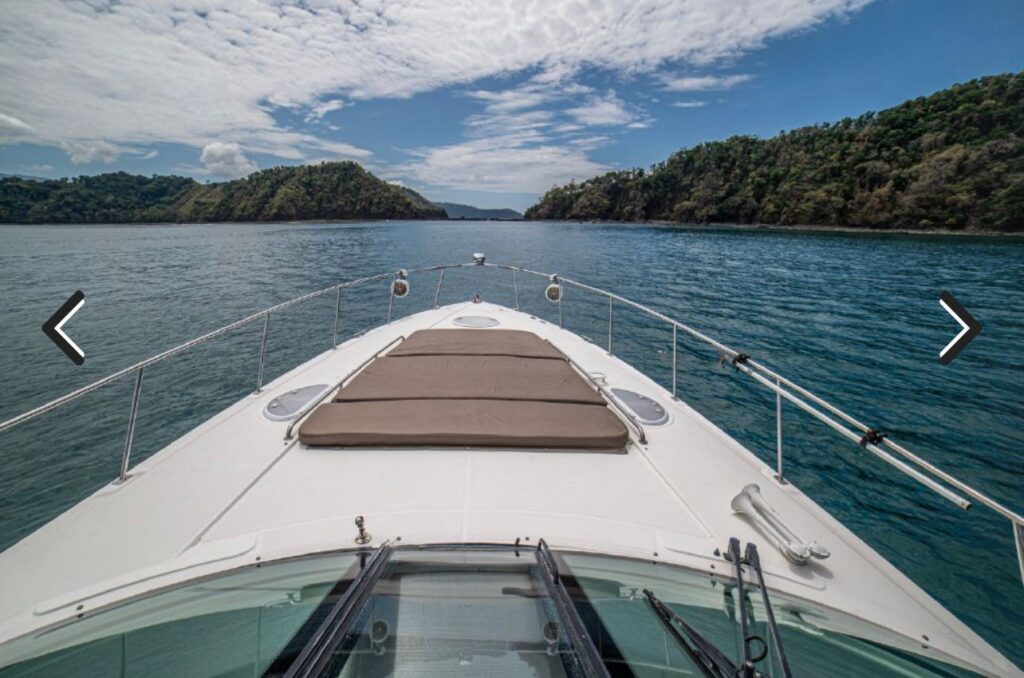 Costa Rica Party Boat Rental, Yacht Rental